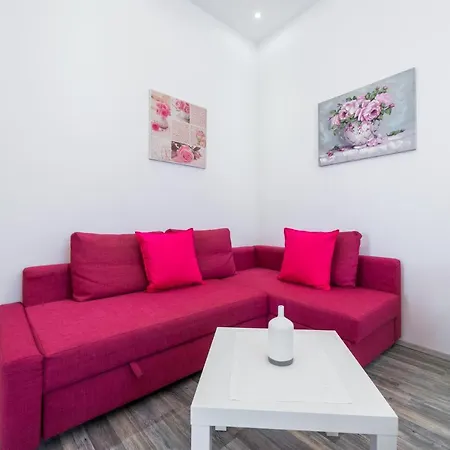 Apartment Luxury Rose