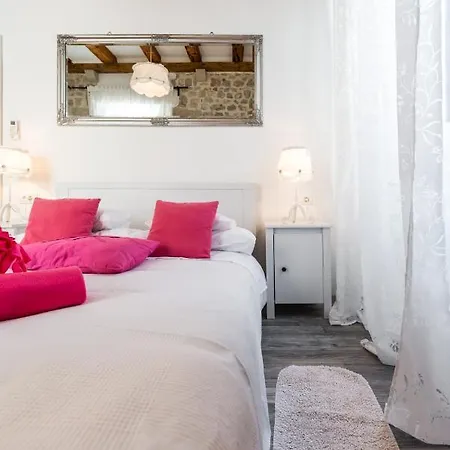 Luxury Rose Appartamento *